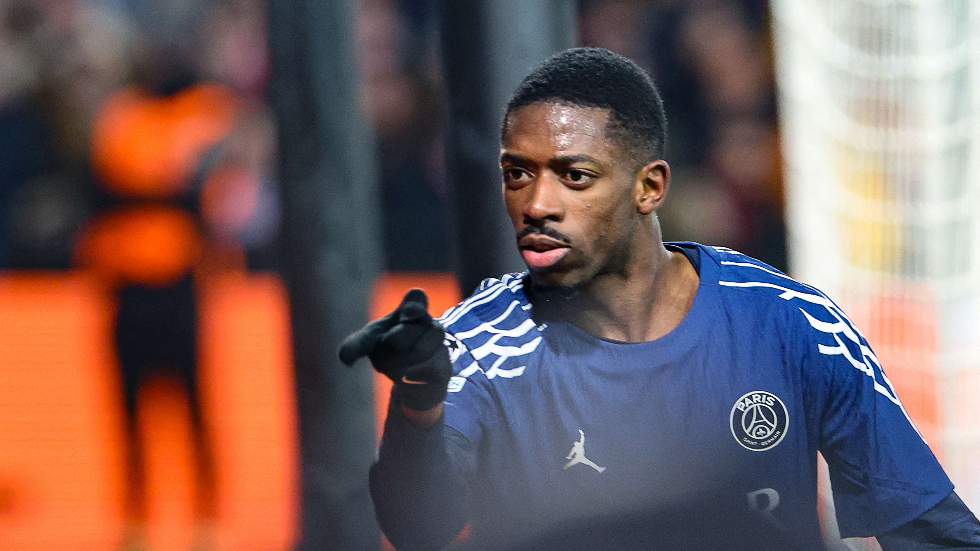 与奇迹将由 与奇迹将由