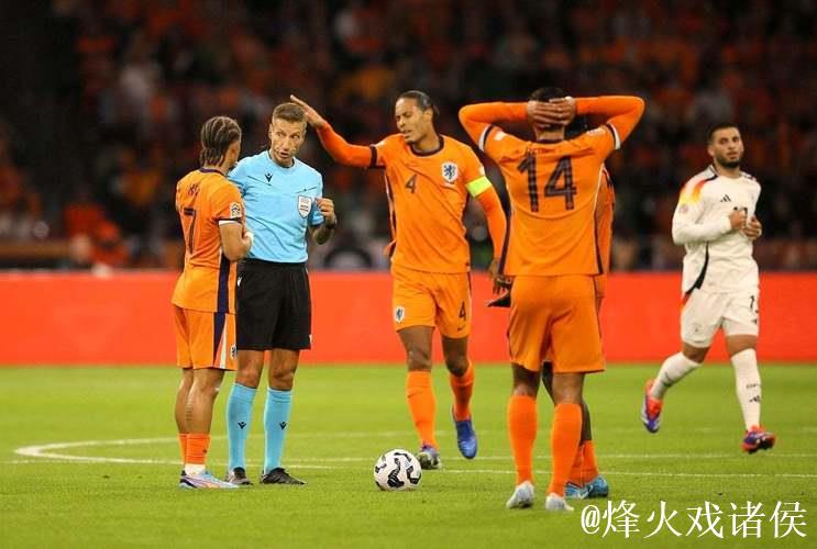 欧国联-范迪克染红邓弗里斯建功 荷兰战平匈牙利1-1 欧国联-范迪克染红邓弗里斯建功 荷兰战平匈牙利1-1